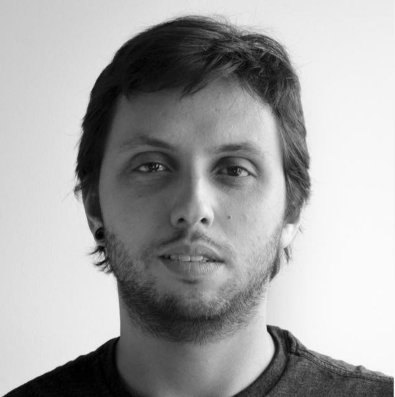 Head shot of Gustavo Basso