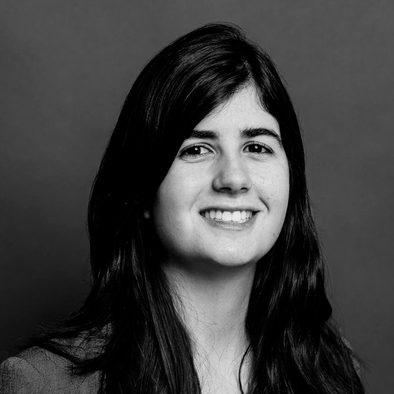 Head shot of Maiara Folly