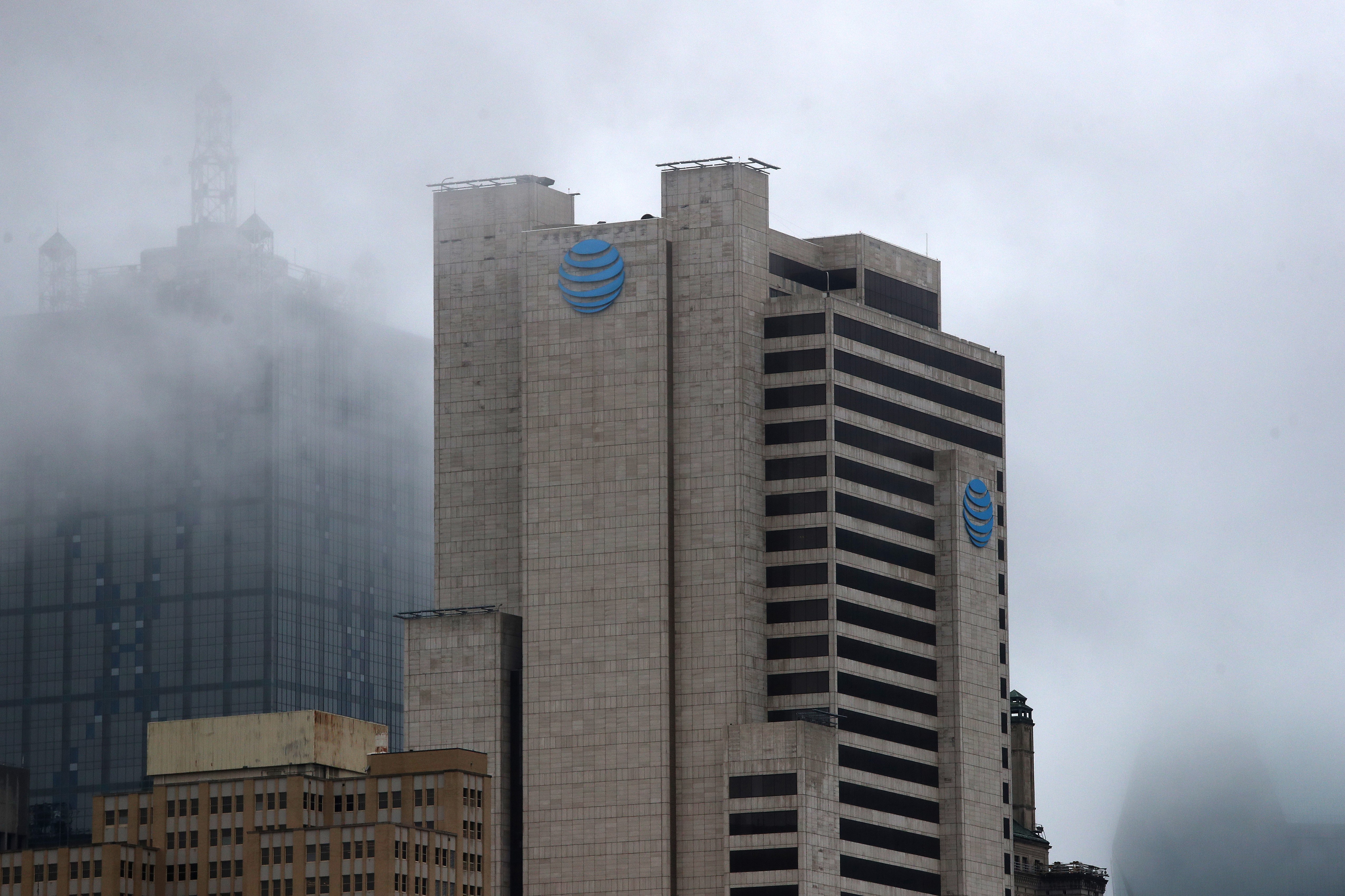 Progressive Groups Fight Mobile Carriers’ New Texting Rules