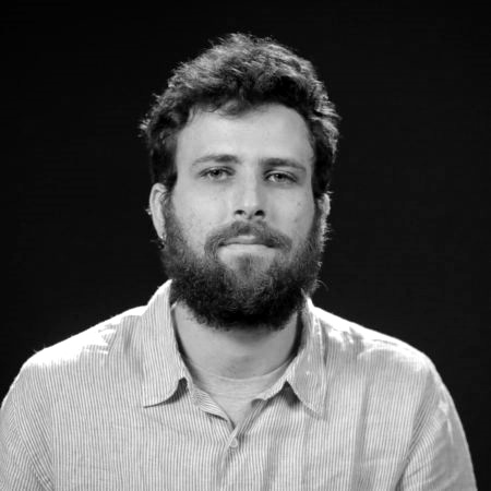 Head shot of Paulo Motoryn