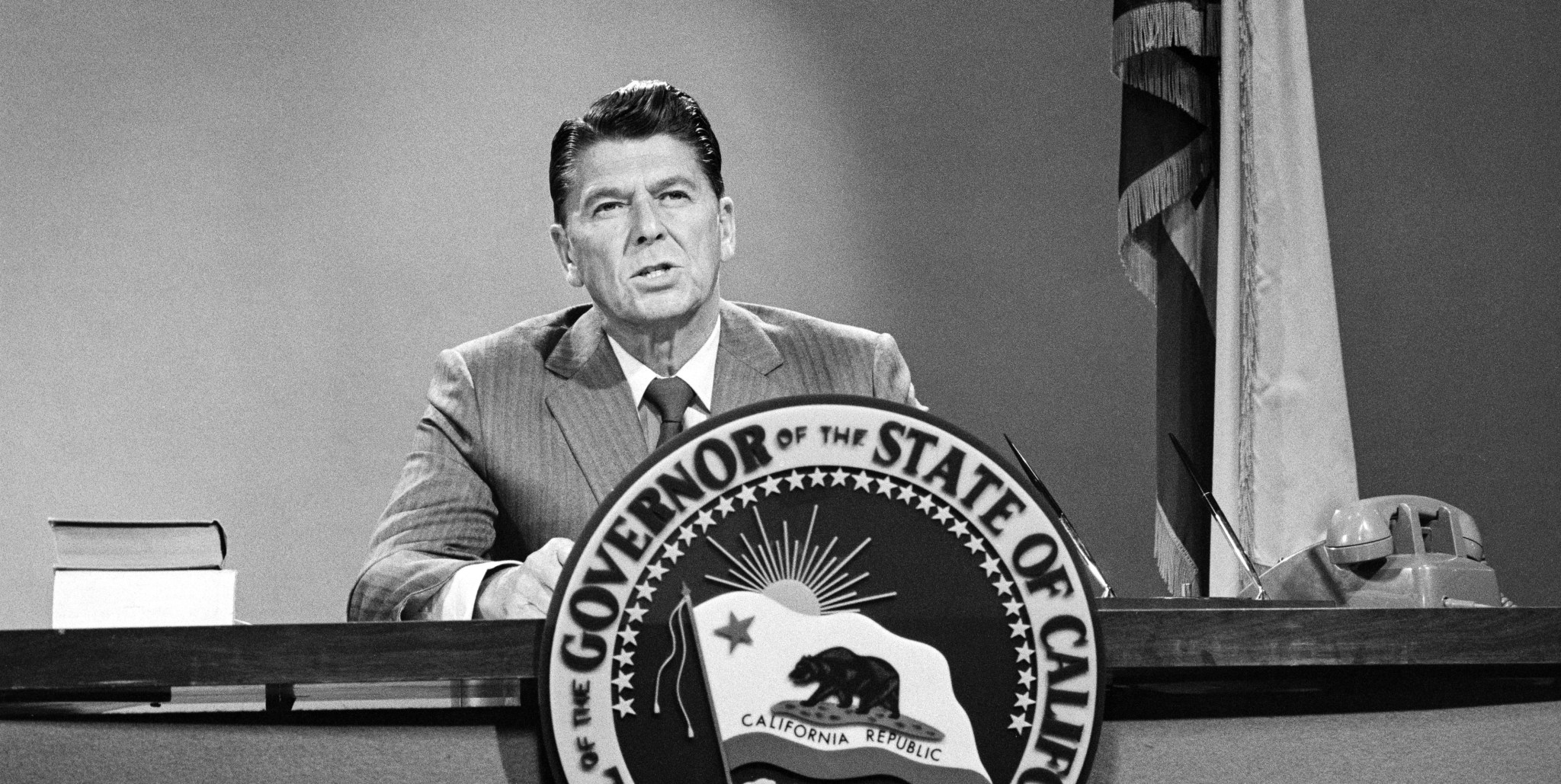https://theintercept.com/2022/08/25/student-loans-debt-reagan/ social preview image