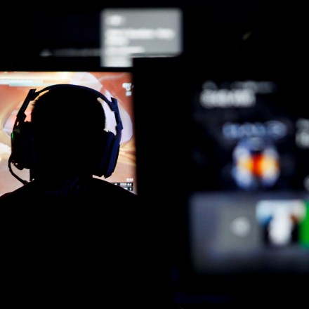 ATLANTA, GA - NOVEMBER 18:  A gamer plays Halo during DreamHack Atlanta 2018 at the Georgia World Congress Center on November 18, 2018 in Atlanta, Georgia. (Photo by Chris Thelen/Getty Images)
