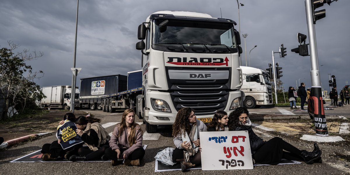 State Department Says Israel Isn’t Blocking Aid. Videos Show the Opposite. State Department Says Israel Isn’t Blocking Aid. Videos Show the Opposite.
