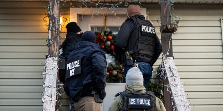 Defending Ice Community Defense Groups Take the Last Stand Against ICE in LA