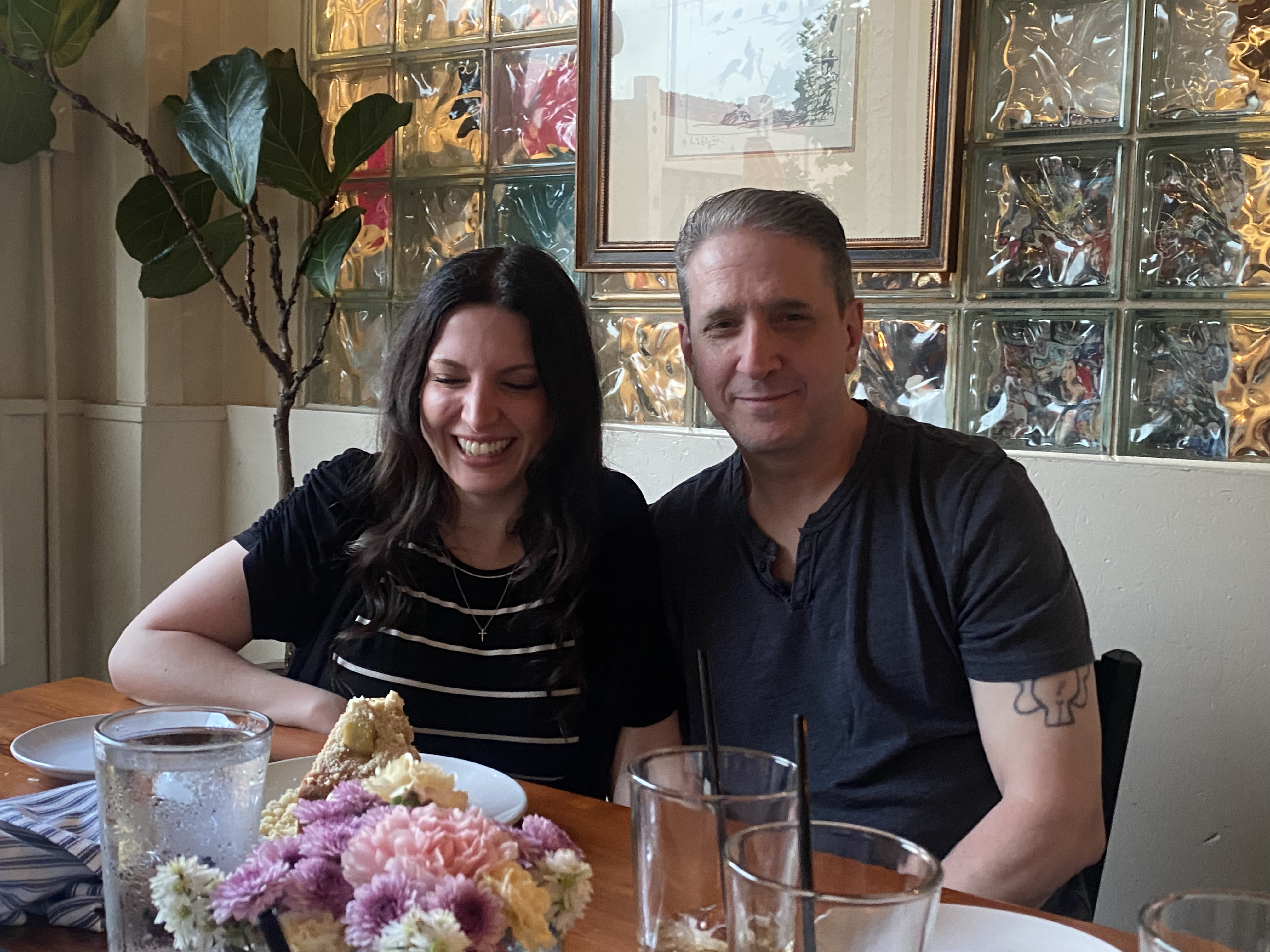 Richard Glossip with his wife, Lea, after his release from jail.