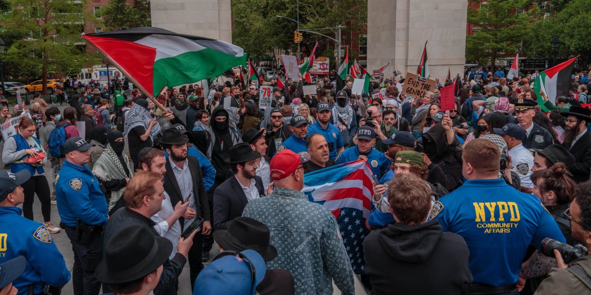 The Rift Among Democrats Regarding Israel Lies Between Party Leaders and Voters The Rift Among Democrats Regarding Israel Lies Between Party Leaders and Voters