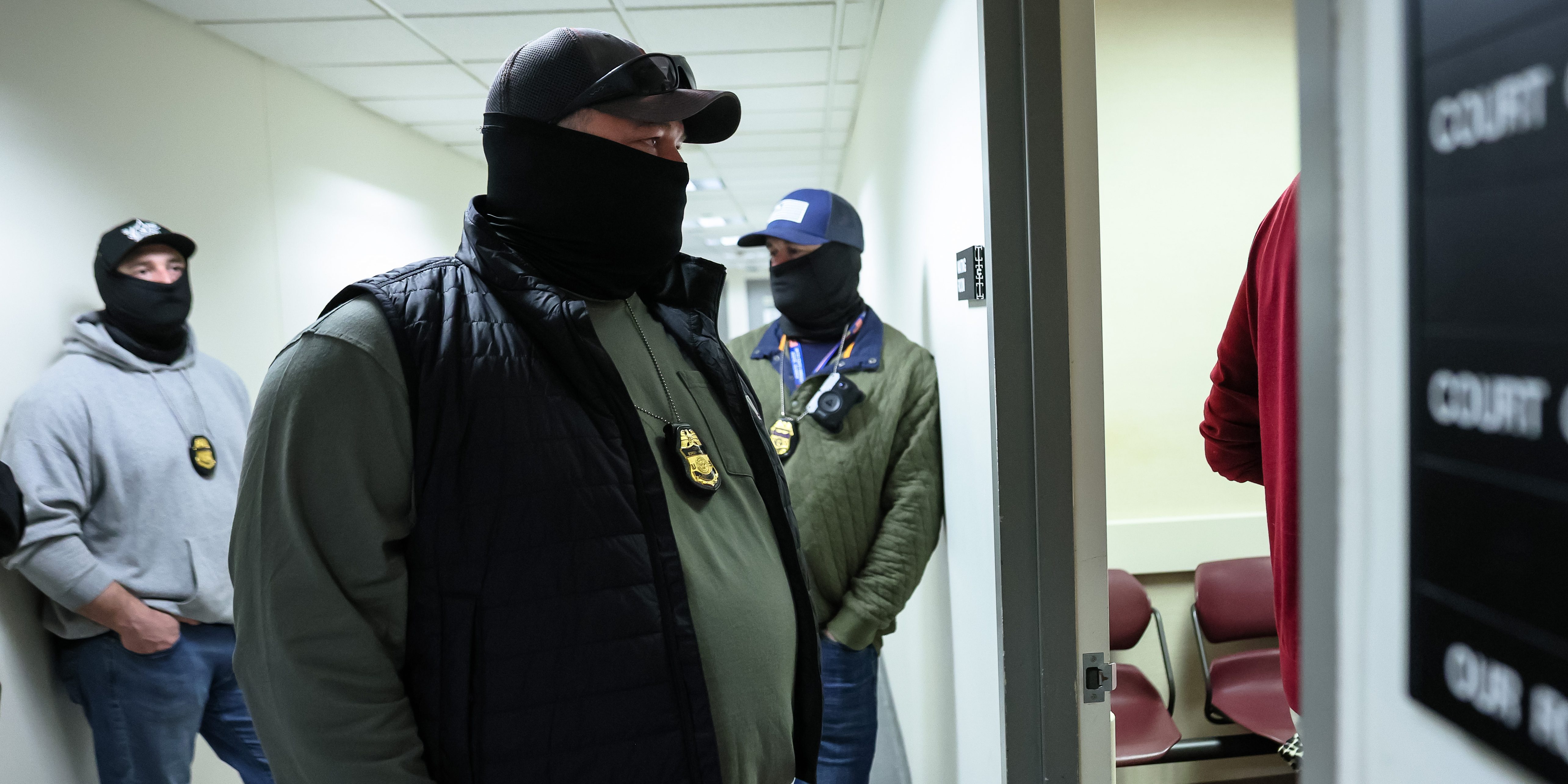 ICE Flouting Federal Judge’s Order to Stop Arresting Immigrants at New York Courts