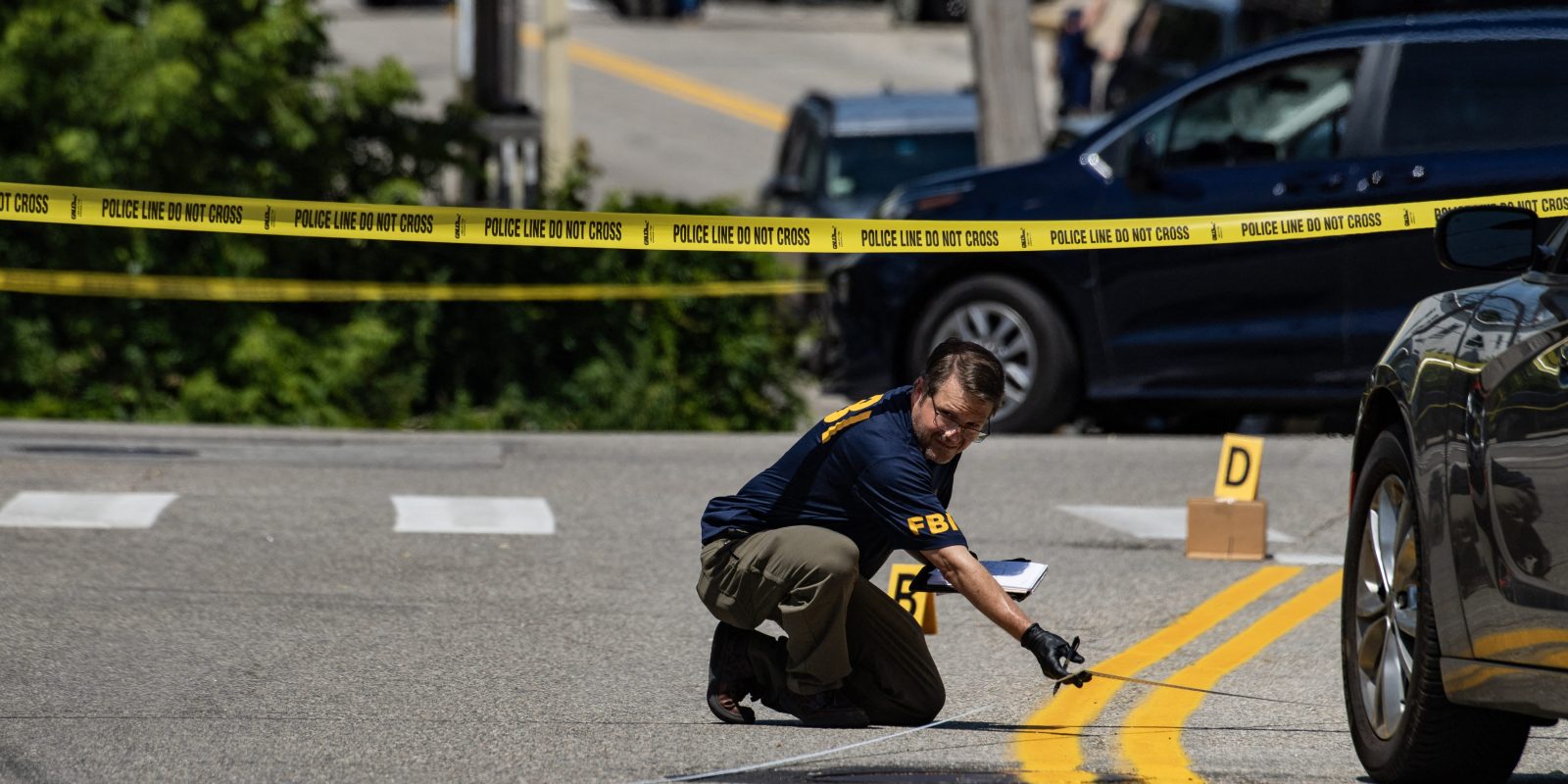 ICE Officially Resumes Vehicle Stops — But Imposes All-New Requirements/Conditions?