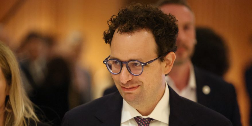theintercept.com - Natasha Lennard - Tech CEOs' Doomsaying Is a Distraction from Real, Existing Harms of AI