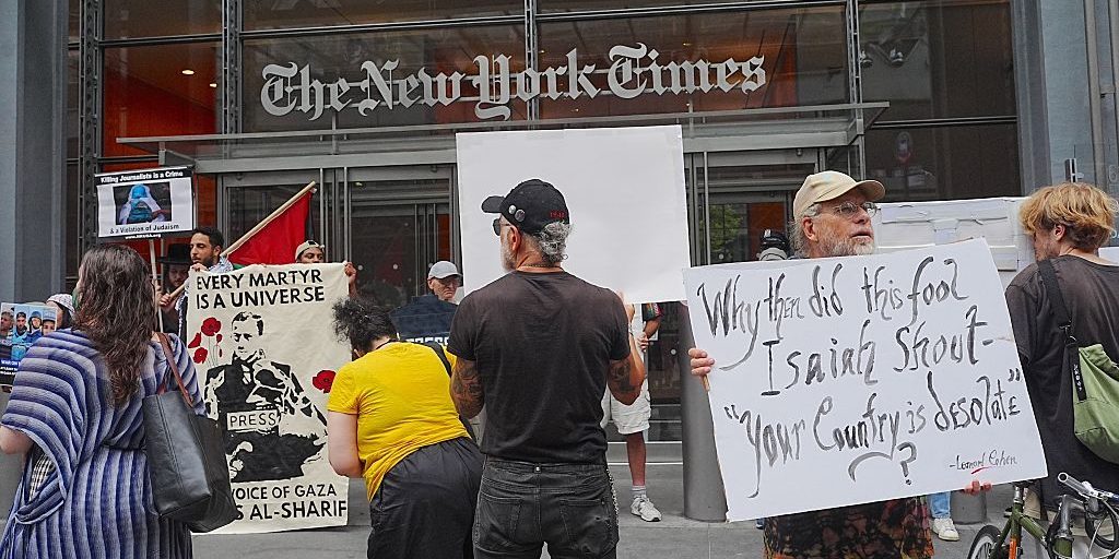 The New York Times Conveniently Forgets the Real Stakes of Attacks on Free Speech - The Intercept